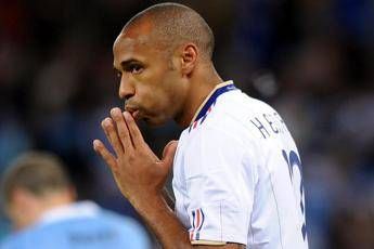 Calcio, Thierry Henry sul razzismo: Ora capiscono il nostro dolore Calcio, Thierry Henry sul razzismo: Ora capiscono il nostro dolore