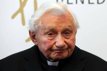 Quando Georg Ratzinger disse: Mio fratello dovrebbe avere il coraggio di dimettersi Quando Georg Ratzinger disse: Mio fratello dovrebbe avere il coraggio di dimettersi