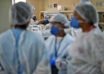 Covid Brasile, quasi 60mila morti: 1.280 in più di ieri Covid Brasile, quasi 60mila morti: 1.280 in più di ieri