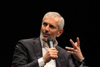 Strega, Carofiglio: Quando si perde si fanno i complimenti al vincitore Strega, Carofiglio: Quando si perde si fanno i complimenti al vincitore