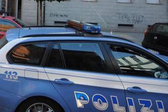 Vibo Valentia, atti sessuali con minori stranieri: arrestato ex parroco di Zungri