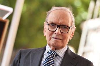 Morricone sepolto al cimitero Laurentino di Roma Morricone sepolto al cimitero Laurentino di Roma