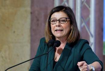 Dl semplificazioni, De Micheli: Lavoro importante su codice appalti