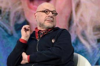 Platinette: Utero in affitto? Più violento di stupratori Platinette: Utero in affitto? Più violento di stupratori