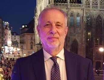Del Ferraro riconfermato alla presidenza di Assitol Del Ferraro riconfermato alla presidenza di Assitol
