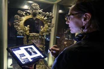 A Q8 il Digital Innovation in Arts per la guida multimediale del Tesoro di San Gennaro A Q8 il Digital Innovation in Arts per la guida multimediale del Tesoro di San Gennaro