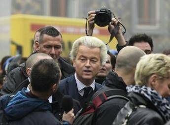 A Conte 82 miliardi in regalo, la rabbia di Wilders A Conte 82 miliardi in regalo, la rabbia di Wilders