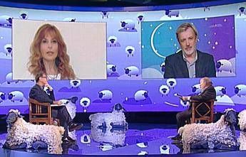 Giuliana De Sio: Non respiravo per covid, temevo di morire Giuliana De Sio: Non respiravo per covid, temevo di morire