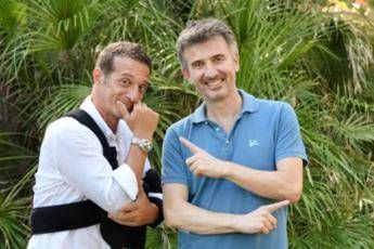Ficarra e Picone show: Il nostro rapporto con la politica? Non ci serve niente Ficarra e Picone show: Il nostro rapporto con la politica? Non ci serve niente