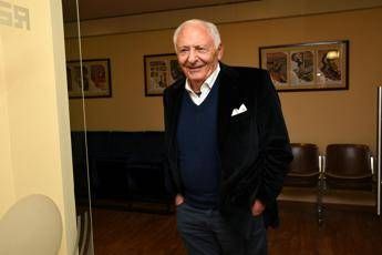 Mogol: Da Battisti soldi alla destra? Balla terrificante Mogol: Da Battisti soldi alla destra? Balla terrificante