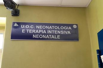 Napoli, impiantato microinfusore insulina a neonata prematura con diabete