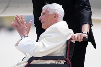 Stampa tedesca: Ratzinger ha grave infezione al viso