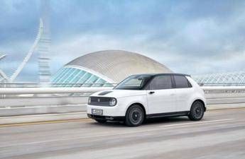 Honda e, la rivoluzione elettrica arriva in città Honda e, la rivoluzione elettrica arriva in città