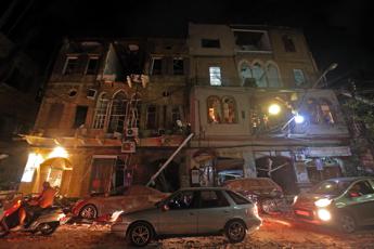 Beirut, portavoce contingente italiano: Nostri alloggi spazzati via