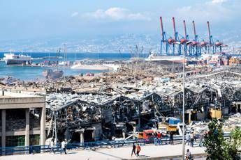 Beirut, come nave abbandonata è diventata bomba a orologeria Beirut, come nave abbandonata è diventata bomba a orologeria