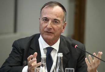 Libano, Frattini: Rischia di finire fuori controllo, posizione Ue sembra uno scherzo Libano, Frattini: Rischia di finire fuori controllo, posizione Ue sembra uno scherzo