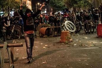 Scontri a Beirut tra sostenitori di Hariri e manifestanti