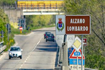 Parenti vittime Bergamo: Zone rosse? Vite sacrificate per interesse