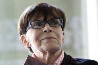 Cretinetti,, la battuta di Franca Valeri ad Alberto Sordi entrata nel mito Cretinetti,, la battuta di Franca Valeri ad Alberto Sordi entrata nel mito