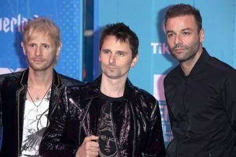 L'omaggio dei Muse alla fan italiana morta: Ci mancherai, Bianca L'omaggio dei Muse alla fan italiana morta: Ci mancherai, Bianca