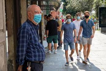 Covid, Pregliasco: Trend non positivo, serve presa di coscienza Covid, Pregliasco: Trend non positivo, serve presa di coscienza