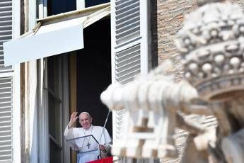 Papa: Inutile andare sulla luna se non si è fratelli in terra Papa: Inutile andare sulla luna se non si è fratelli in terra