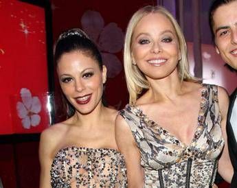 Naike Rivelli vs Celentano: Ringrazia mia madre se sei attore famoso Naike Rivelli vs Celentano: Ringrazia mia madre se sei attore famoso