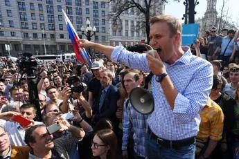 Navalny, Russia a Merkel: Non c'è ragione per aprire inchiesta Navalny, Russia a Merkel: Non c'è ragione per aprire inchiesta
