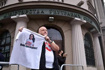 Bielorussia, Tikhanovskaya: 'Avanti con scioperi, obiettivo nuovo voto