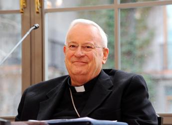 Cardinal Bassetti: Guardiamo al nostro tempo con trepidazione e speranza