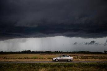 Uragano Laura fa paura, 500mila evacuati negli Usa Uragano Laura fa paura, 500mila evacuati negli Usa