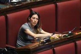 Covid, deputata Savino positiva al rientro da Sardegna