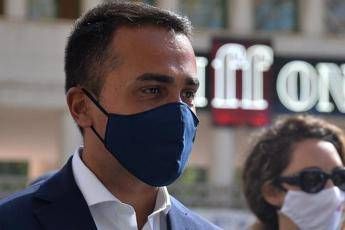 Referendum, Di Maio: Ora introdurre strumenti contro cambi di casacca