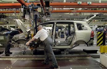Lavorare 4 giorni a settimana? Opel apre a proposta sindacati Lavorare 4 giorni a settimana? Opel apre a proposta sindacati