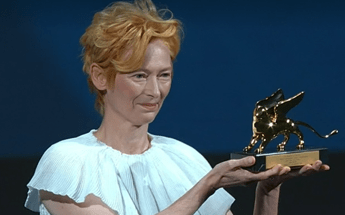 Venezia, il Leone d'Oro Tilda Swinton: Questa è pura gioia Venezia, il Leone d'Oro Tilda Swinton: Questa è pura gioia