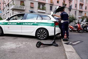 Milano, 151 incidenti in monopattino in 100 giorni