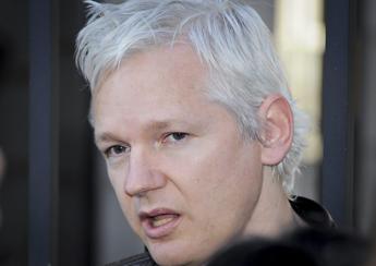 Assange, negata libertà su cauzione