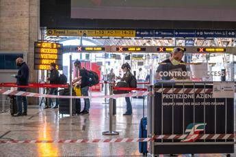 Crisanti, treni pendolari nel mirino: Limitare spostamenti fra regioni