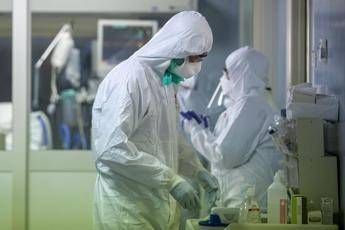 Covid, Ricciardi: Seconda ondata? Mai finita la prima ma virus ripartito Covid, Ricciardi: Seconda ondata? Mai finita la prima ma virus ripartito