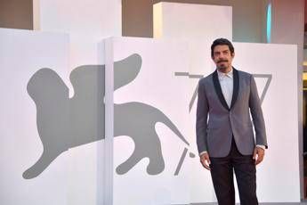 Favino e i complimenti di Salvini: Film fatti per essere visti Favino e i complimenti di Salvini: Film fatti per essere visti