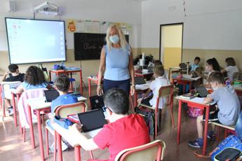 Scuola, Giannelli: Ministero chiarisca su docenti in quarantena