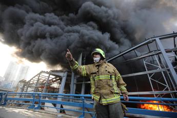 Nuovo incendio a Beirut, in fiamme struttura firmata Hadid