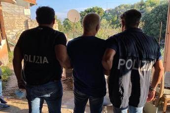 Johnny lo Zingaro ai poliziotti: Si fugge sempre per amore Johnny lo Zingaro ai poliziotti: Si fugge sempre per amore