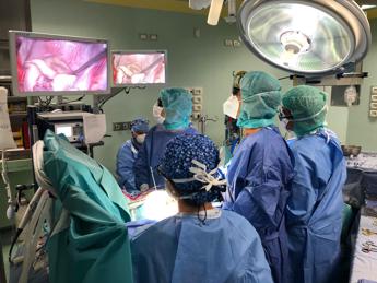 Cuore operato in endoscopia 3D, è la prima volta in Italia