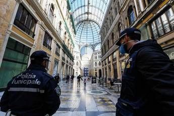 Napoli, 12 vigili positivi e 150 persone in quarantena