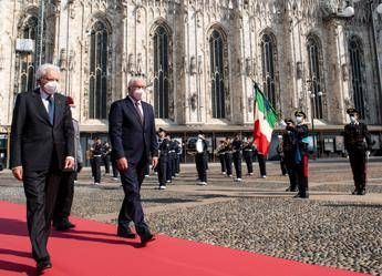 Steinmeier a Mattarella: Purtroppo niente abbraccio, non si può Steinmeier a Mattarella: Purtroppo niente abbraccio, non si può