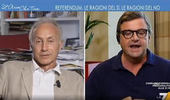 Calenda-Travaglio, duello in tv sul referendum