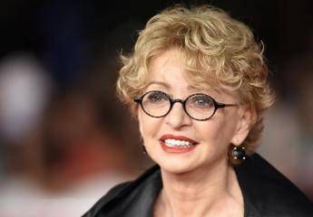 Enrica Bonaccorti rivela: Sono stata abusata a otto anni Enrica Bonaccorti rivela: Sono stata abusata a otto anni