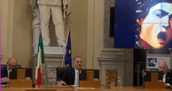 Fil rouge tra il mito delle Gorgoni siciliane e la Medusa di Caravaggio Fil rouge tra il mito delle Gorgoni siciliane e la Medusa di Caravaggio