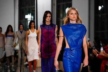 Sportmax, sensualità elettrica